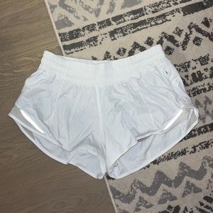 white lulu hotty hots